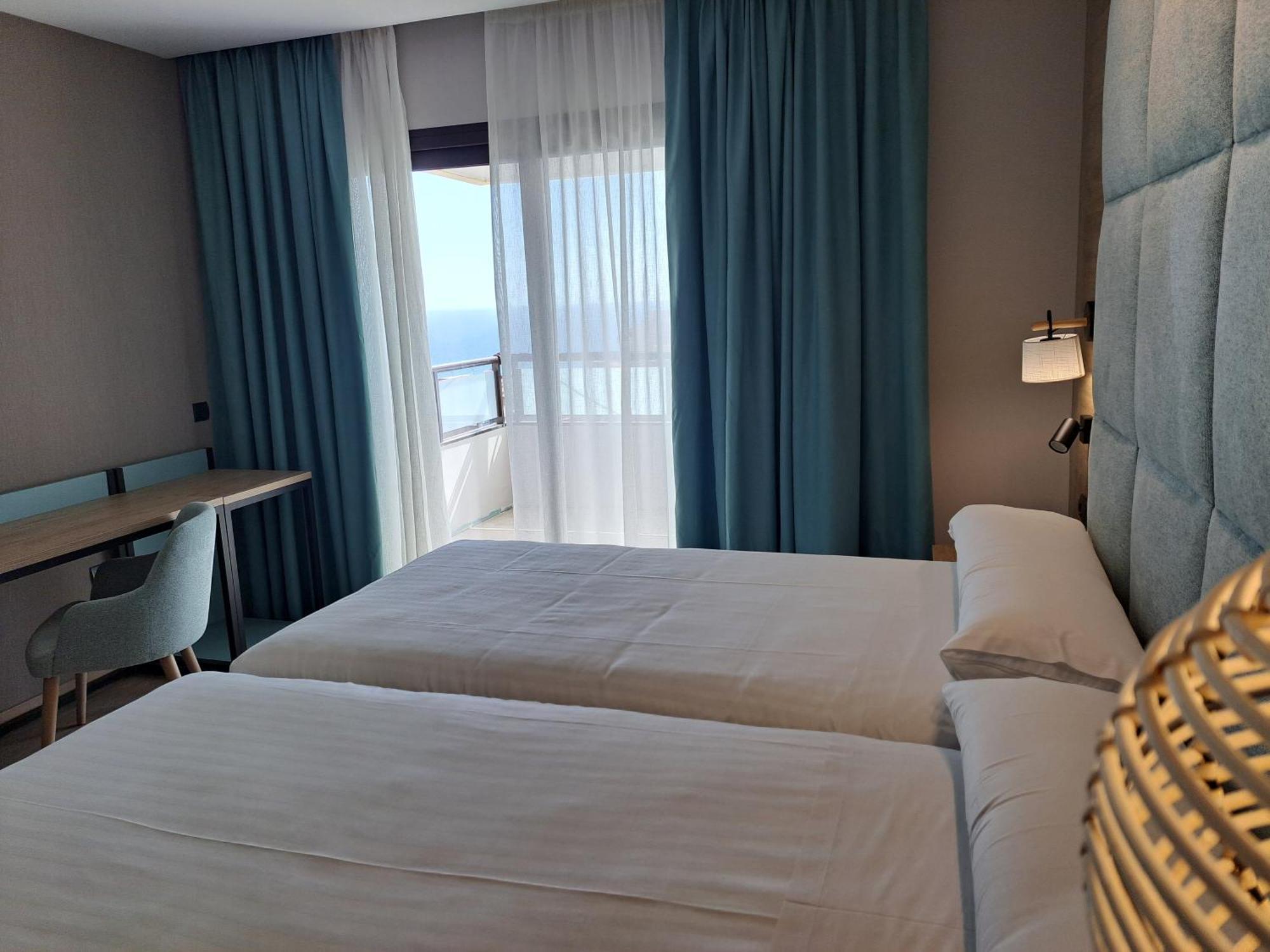 Hotel Maya Alicante Esterno foto