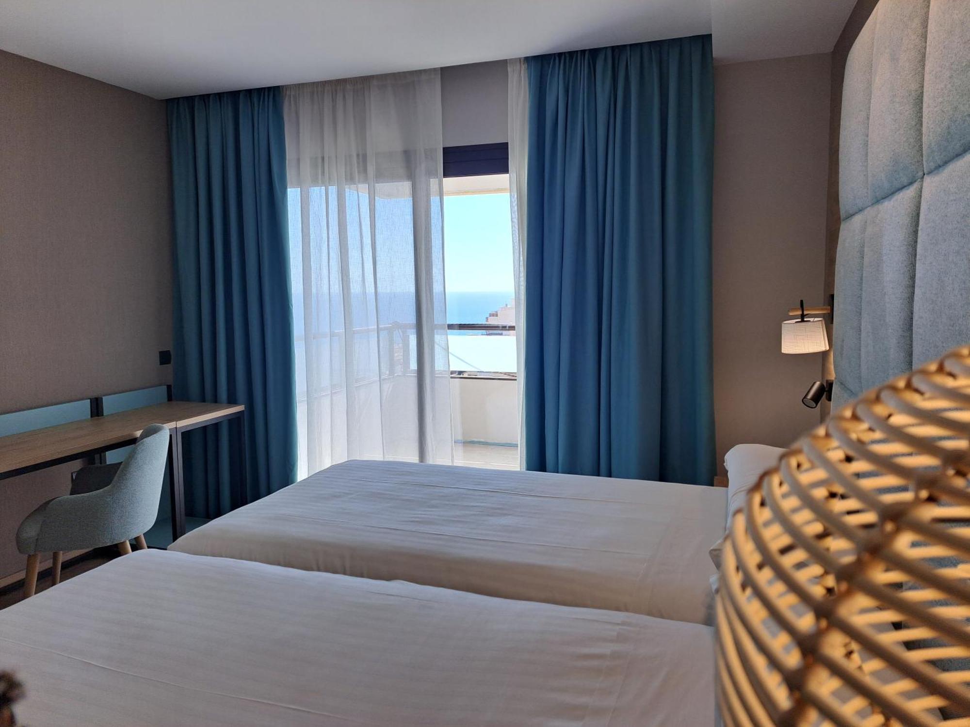 Hotel Maya Alicante Esterno foto