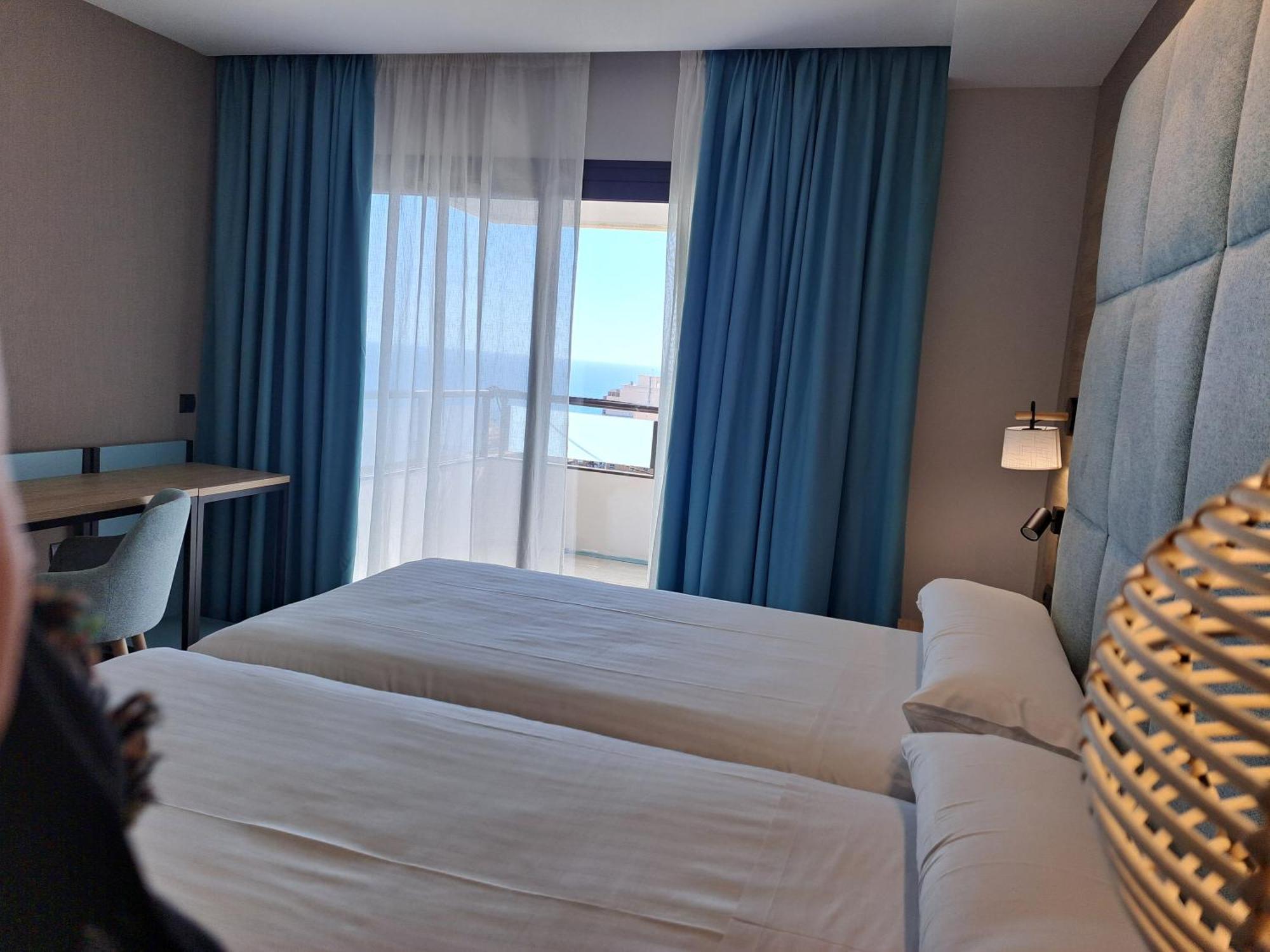 Hotel Maya Alicante Esterno foto