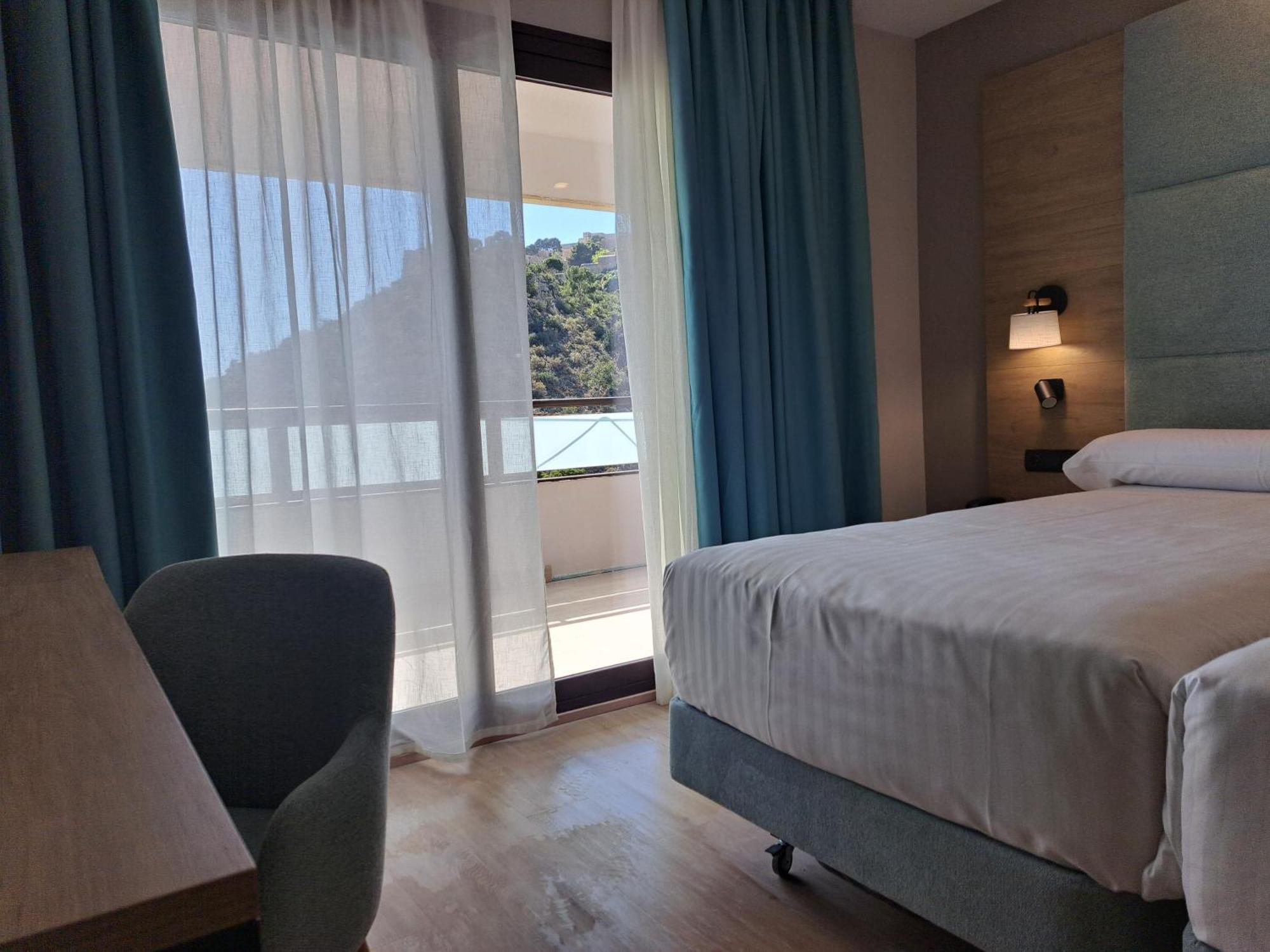 Hotel Maya Alicante Esterno foto