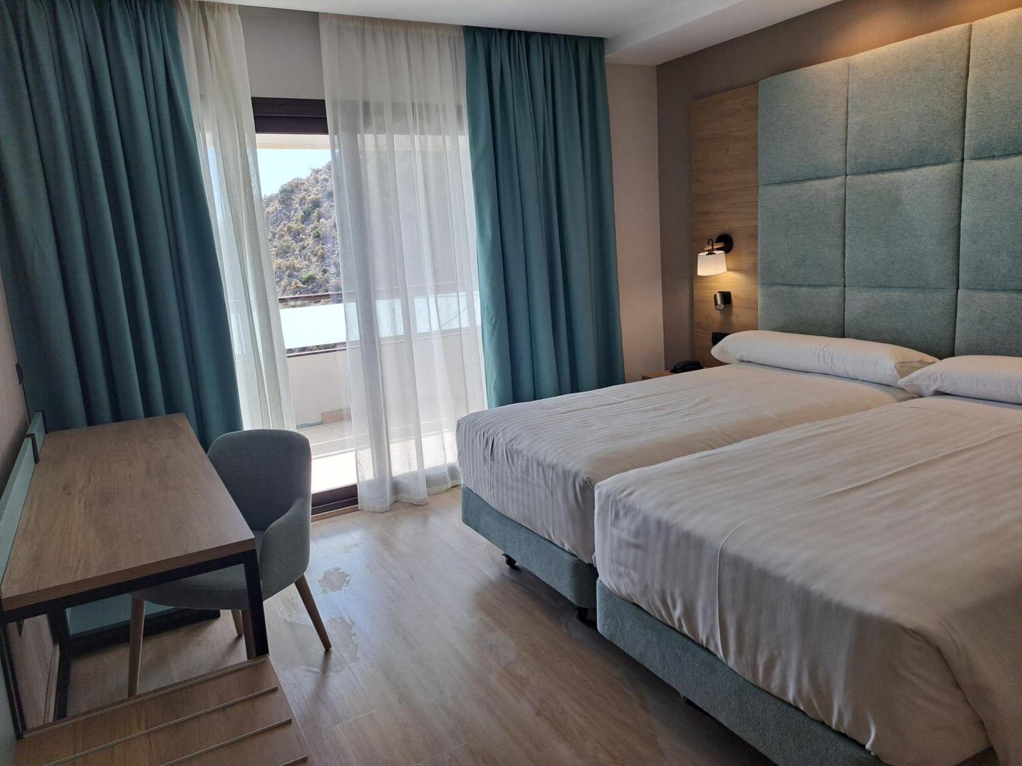 Hotel Maya Alicante Esterno foto