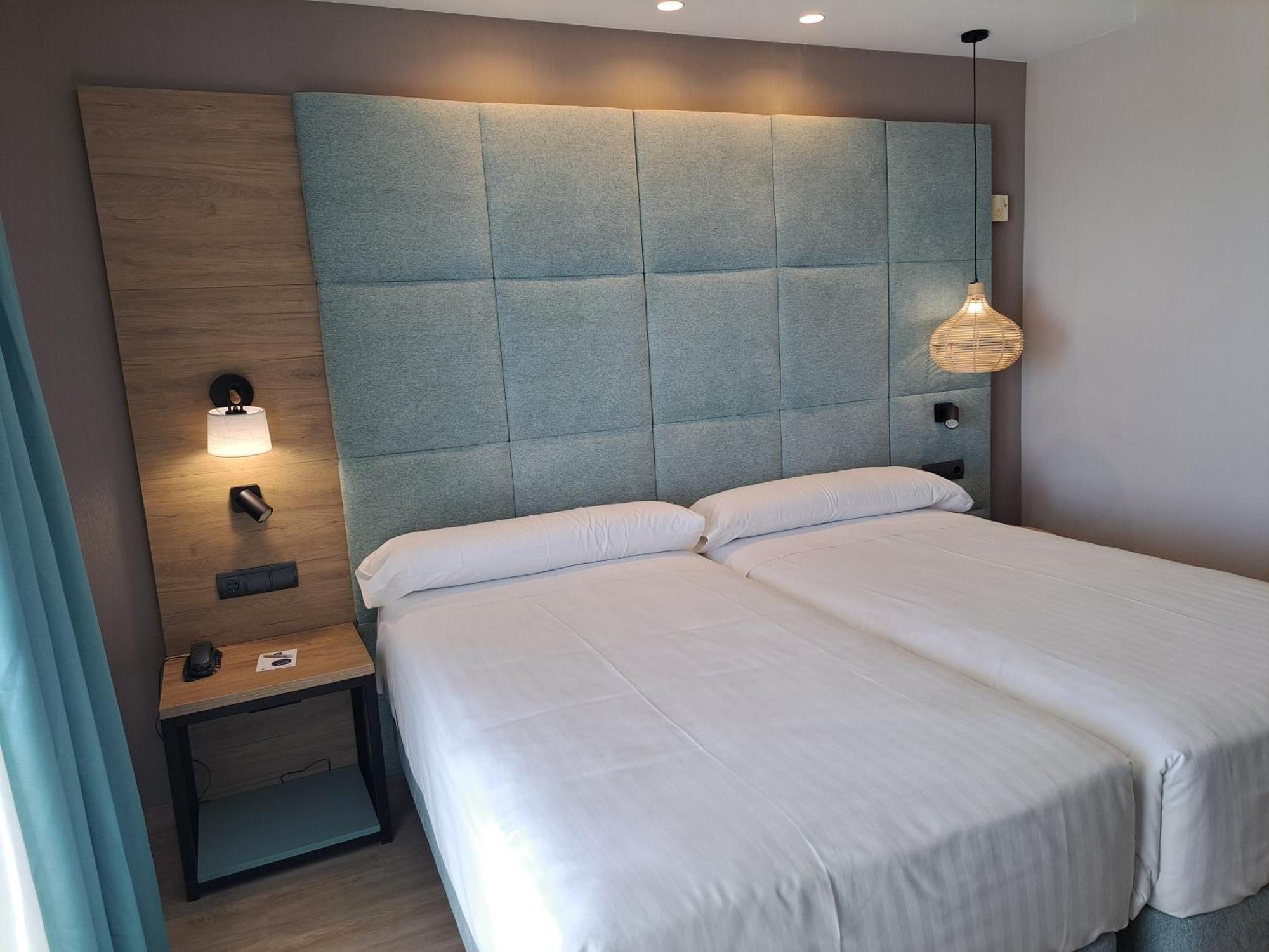 Hotel Maya Alicante Esterno foto