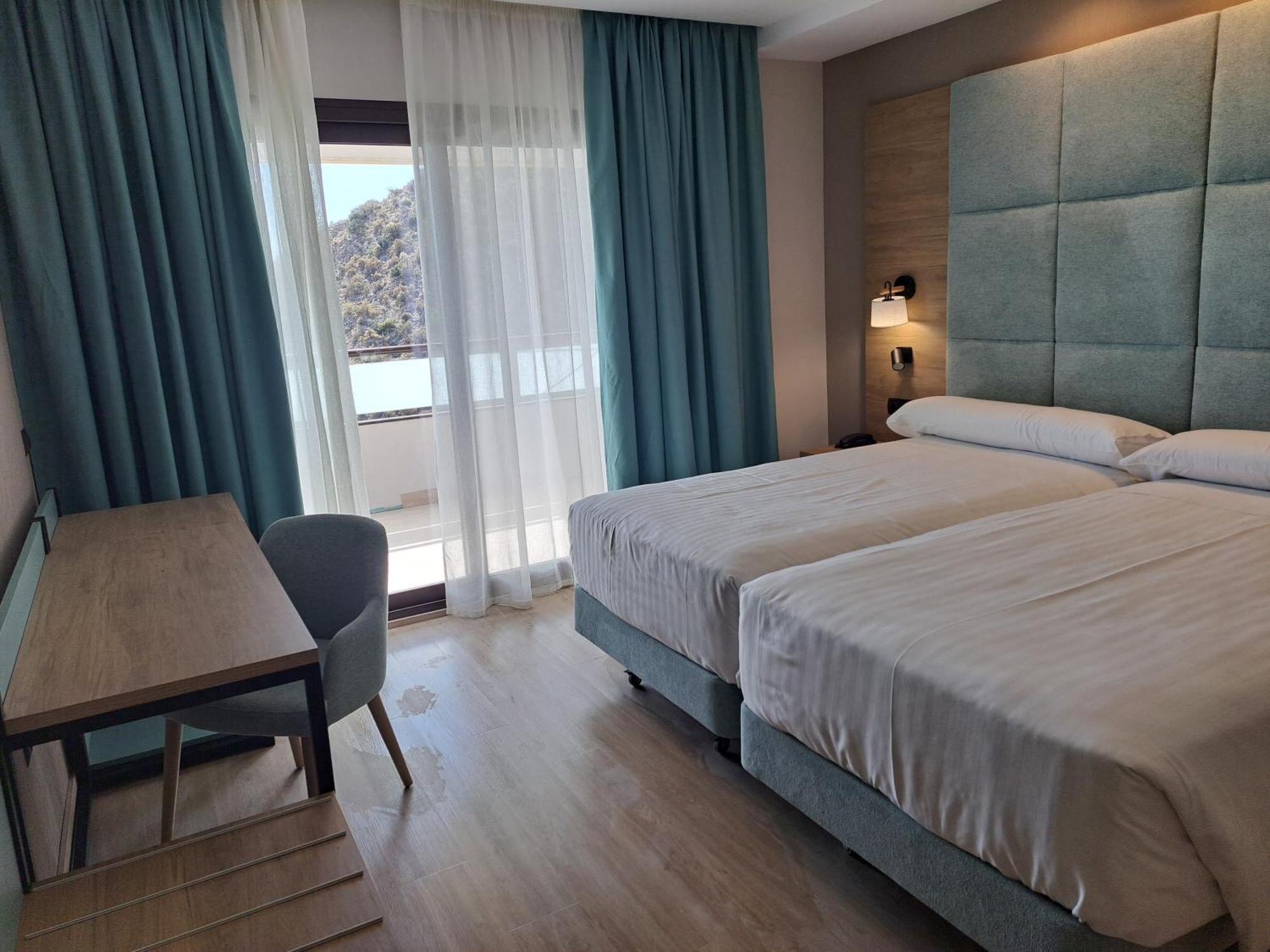 Hotel Maya Alicante Esterno foto