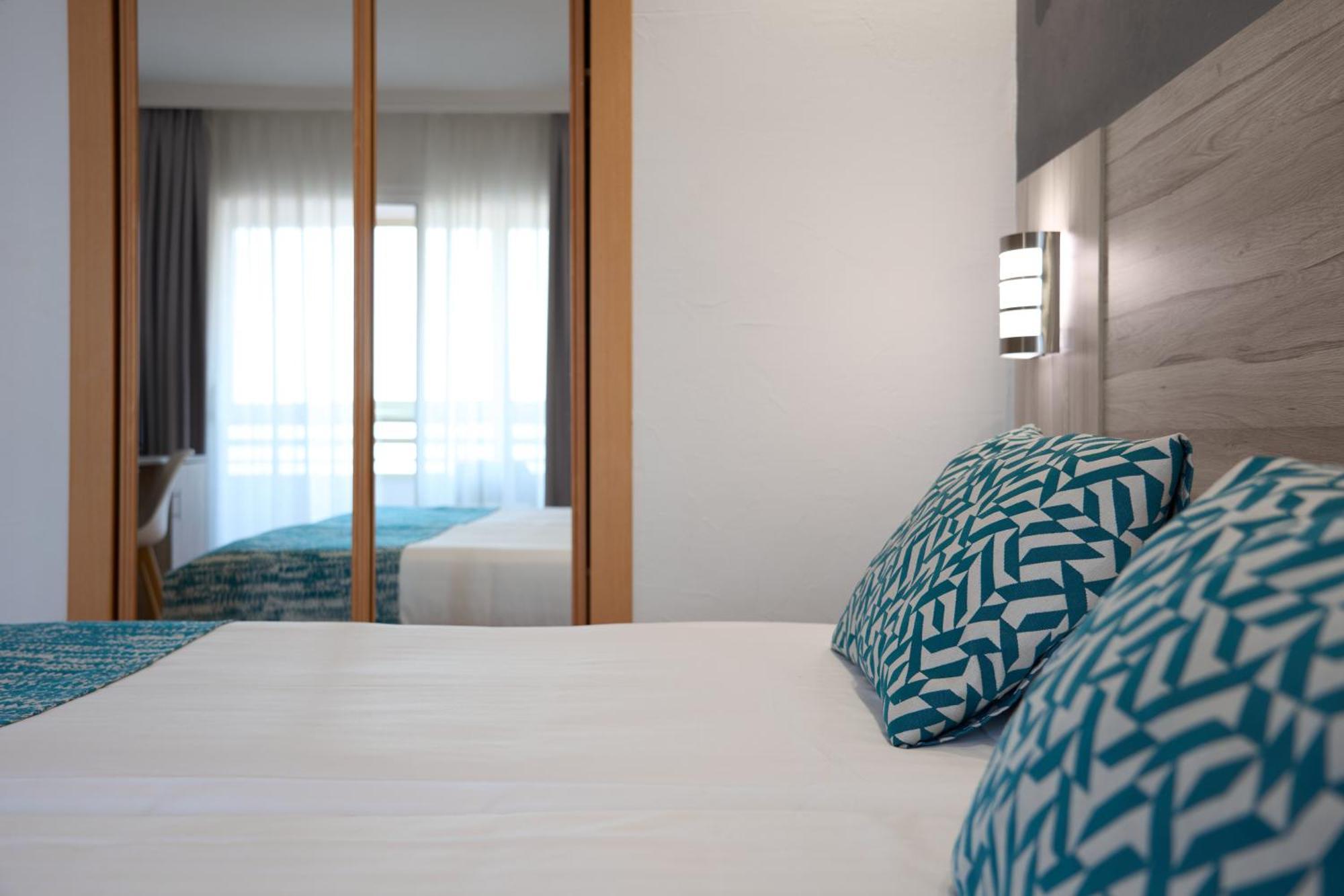 Hotel Maya Alicante Esterno foto