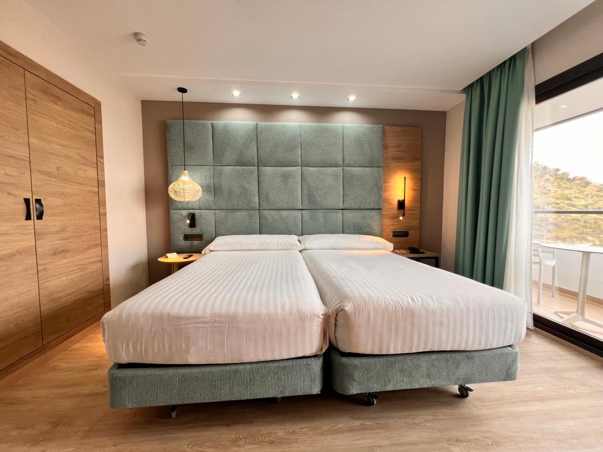 Hotel Maya Alicante Esterno foto