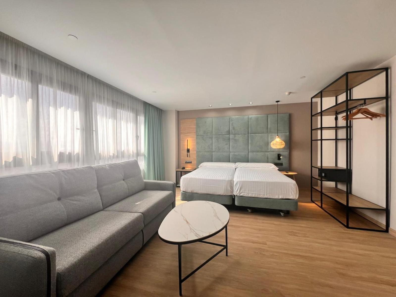Hotel Maya Alicante Esterno foto