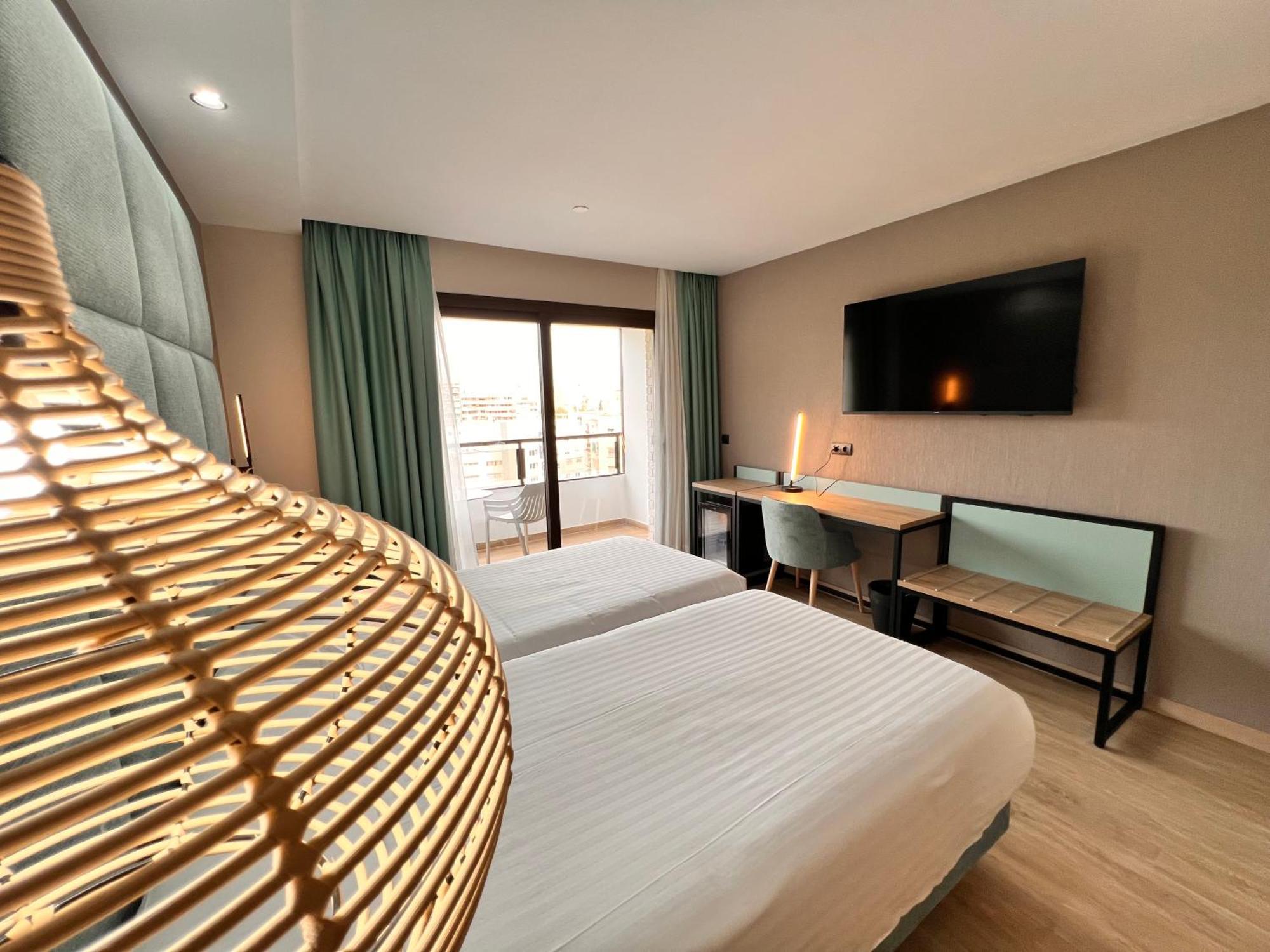 Hotel Maya Alicante Esterno foto